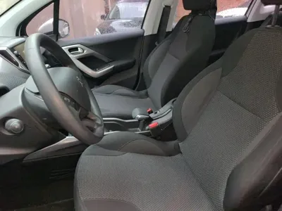 Peugeot 2008 2016, 68400 км, за 23700 CNY - фото 8