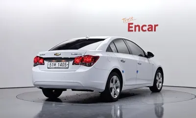 ChevroletGMDaewoo Cruze 2011, 134937 км, за 1990000 KRW