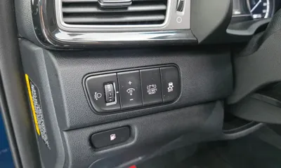 Kia Niro 2018, 149888 км, за 11600000 KRW - фото 13