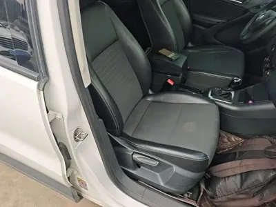 Volkswagen Tiguan 2016, 188200 км, за 32300 CNY - фото 25