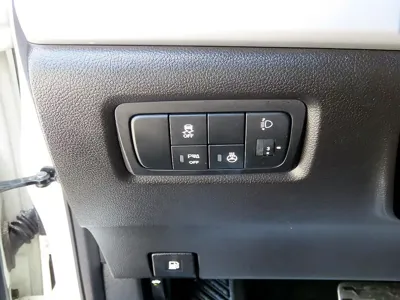 KG_Mobility_Ssangyong KORANDO 2017, 113468 км, за 6200000 KRW - фото 12