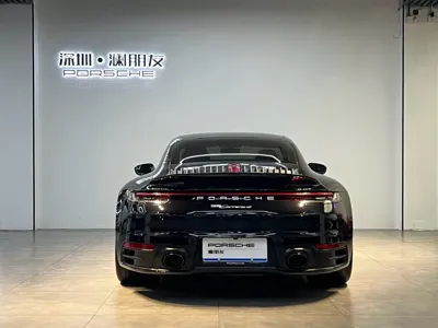 Porsche 911 2023, 8000 км, за 1018800 CNY