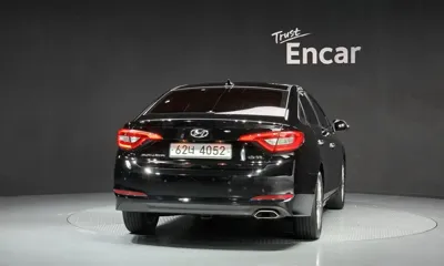 Hyundai Sonata 2015, 126046 км, за 7900000 KRW