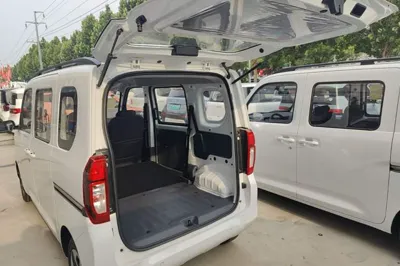 Wuling Zhiguang New Energy 2025, 100 км, за 62031.47 CNY - фото 22