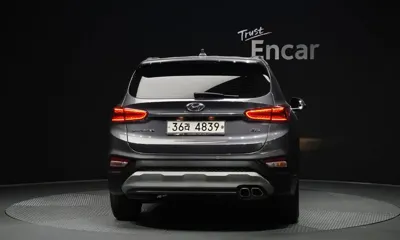 Hyundai Santafe 2019, 121167 км, за 15800000 KRW