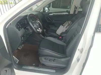 Volkswagen Tiguan L 2020, 122600 км, за 79200 CNY - фото 15