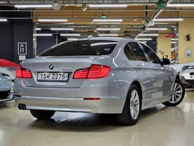 BMW 5-Series 2010, 64729 км, за 11500000 KRW
