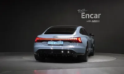 Audi e-tron GT 2022, 9422 км, за 105000000 KRW