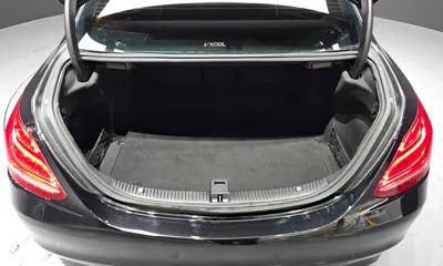 Mercedes-Benz C-Class 2018, 106886 км, за 17500000 KRW - фото 20