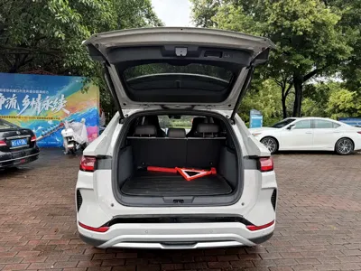 BYD PLUS New Energy 2025, 17900 км, за 118800 CNY - фото 8