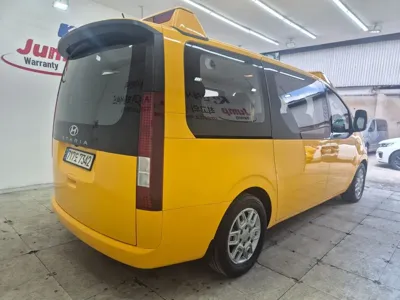 Hyundai Staria 2022, 42322 км, за 31500000 KRW