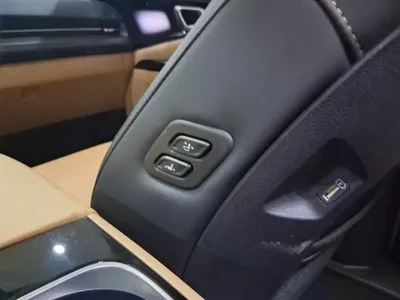 Kia Canival 2021, 57712 км, за 26500000 KRW - фото 8