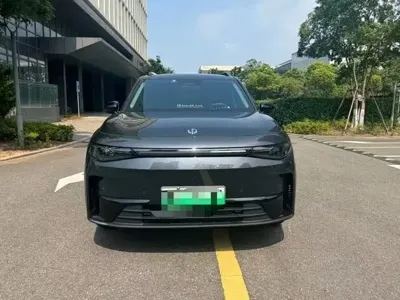 Leapmotor Leapmotor C16 2024, 10000 км, за 103800 CNY
