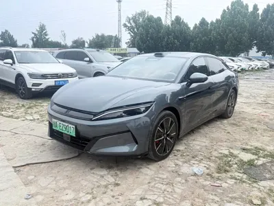 BYD 汉L · 2025 год
