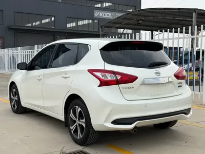 Nissan Tiida 2019, 28000 км, за 41800 CNY