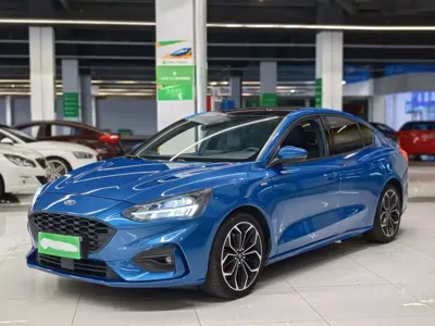 Ford Focus · 2020 год