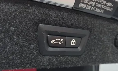 BMW 5-Series 2023, 59895 км, за 99990000 KRW - фото 34