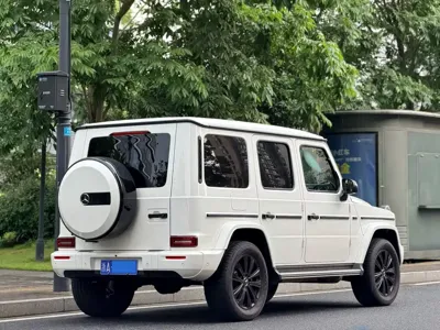 Mercedes-Benz G-Class 2026, 5000 км, за 1888800 CNY - фото 6