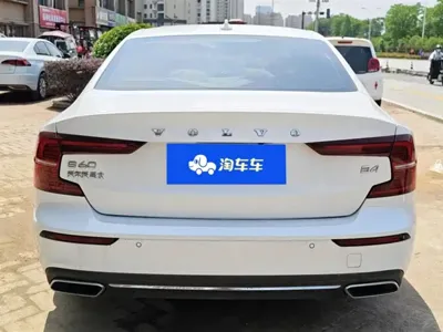 Volvo S60 2021, 56500 км, за 111000 CNY - фото 4