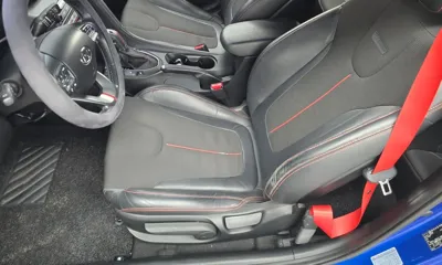 Hyundai Veloster 2018, 82437 км, за 10600000 KRW - фото 26
