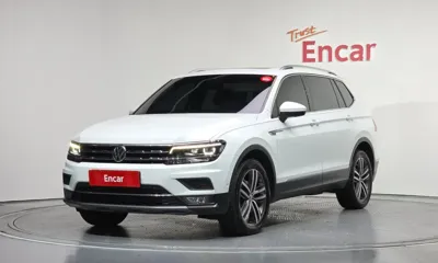 Volkswagen Tiguan · 2020 год