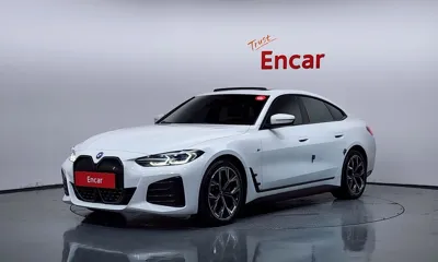 BMW i4 · 2022 год