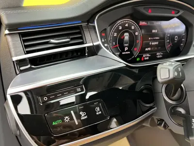 Audi A8 2023, 32000 км, за 585000 CNY - фото 6