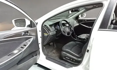 Hyundai Sonata 2013, 159687 км, за 4800000 KRW - фото 10