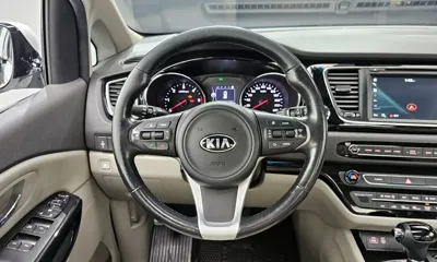 Kia Canival 2016, 75941 км, за 13800000 KRW - фото 13