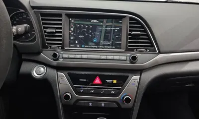 Hyundai Avante 2018, 68319 км, за 12000000 KRW - фото 14