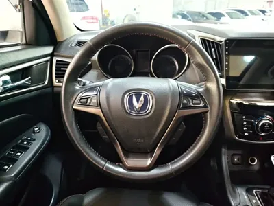 Changan CS75 2016, 71700 км, за 22799 CNY - фото 11