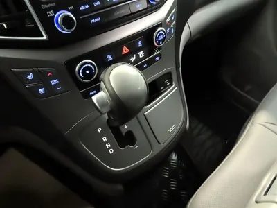 Hyundai Starex 2018, 182182 км, за 10300000 KRW - фото 12