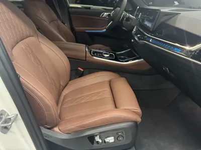 BMW X5 2025, 1450 км, за 85580000 KRW - фото 8