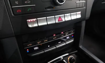 Mercedes-Benz E-Class 2016, 121806 км, за 10900000 KRW - фото 16