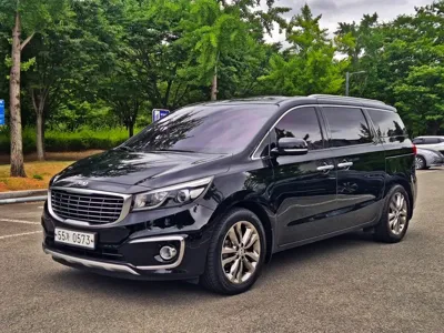 Kia Canival · 2016 год
