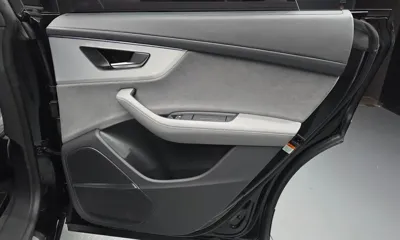 Audi Q8 2023, 33534 км, за 88800000 KRW - фото 35
