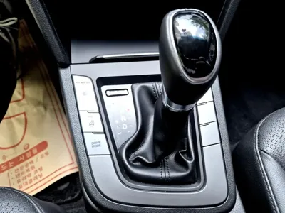 Hyundai Avante 2016, 70766 км, за 10500000 KRW - фото 19