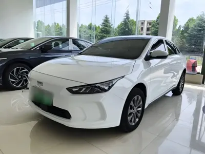 Geometry Geometry A 2023, 49400 км, за 64400 CNY