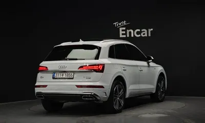 Audi Q5 2023, 24065 км, за 46300000 KRW