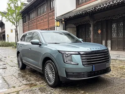 Jetour 捷途X70L 2025, 5000 км, за 109900 CNY