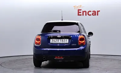 MINI Cooper 2018, 67442 км, за 11300000 KRW