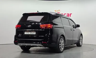 Kia Canival 2019, 71569 км, за 22000000 KRW