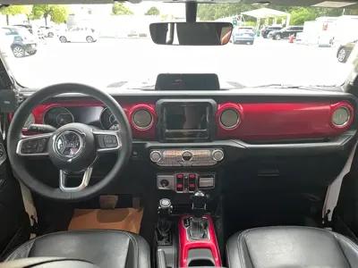 Jeep Wrangler 2020, 104000 км, за 199800 CNY - фото 13