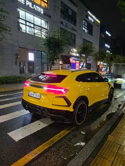 Lamborghini Urus 2022, 19100 км, за 295000000 KRW