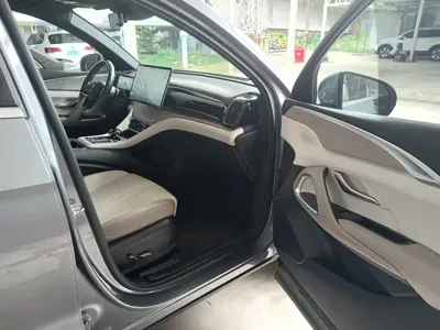 BYD Pro New Energy 2024, 54000 км, за 69800 CNY - фото 8