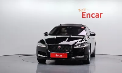 Jaguar XF 2018, 193123 км, за 7000000 KRW