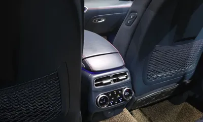 Genesis GV70 2021, 65406 км, за 36990000 KRW - фото 32