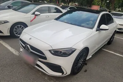 Mercedes-Benz C-Class · 2023 год