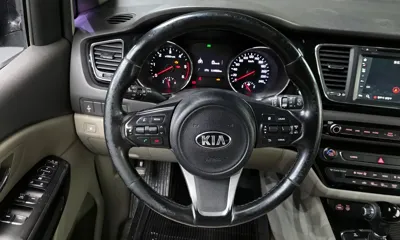 Kia Canival 2016, 110322 км, за 11500000 KRW - фото 13