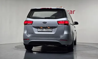Kia Canival 2018, 122293 км, за 10400000 KRW